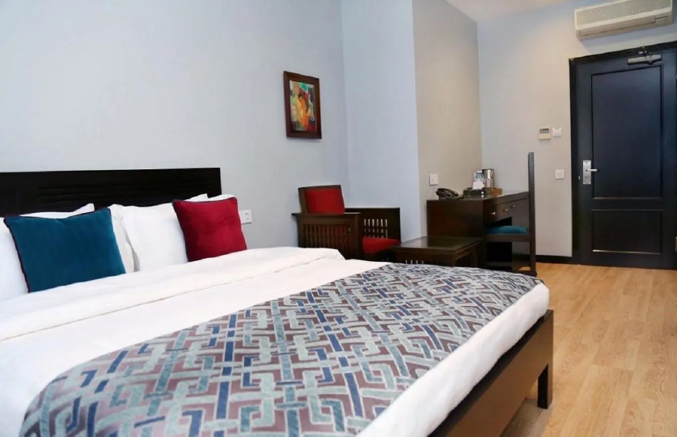 Vitrage Hotel باكو