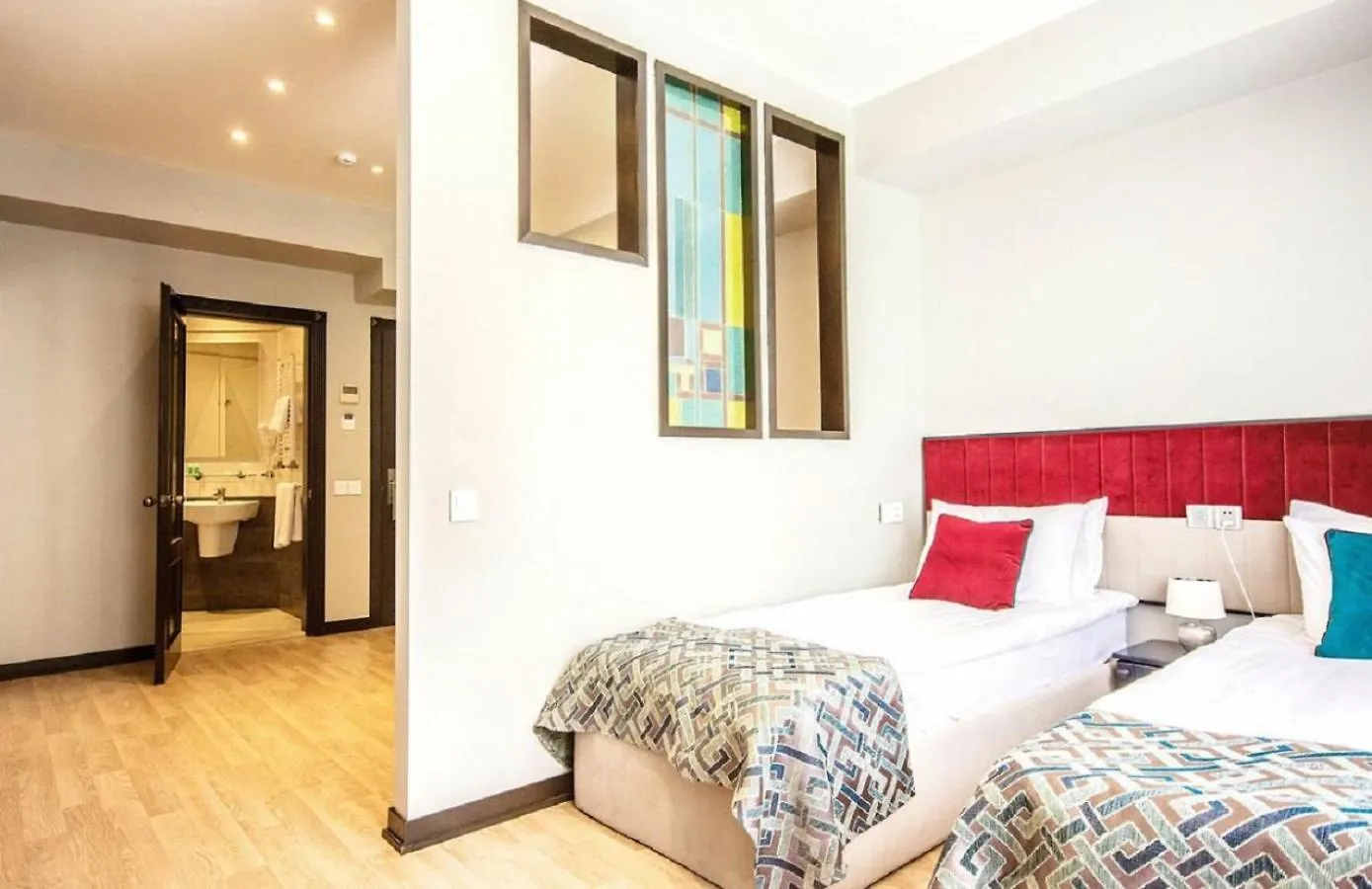 Vitrage Hotel باكو 4*,  أذربيجان