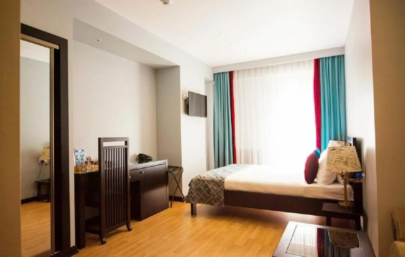 Vitrage Hotel باكو