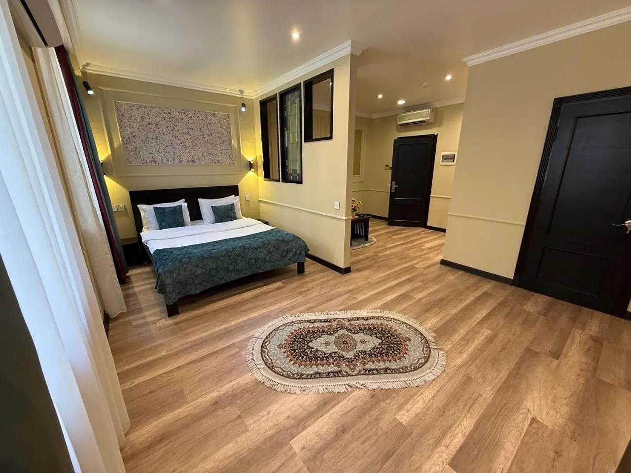 Vitrage Hotel باكو 4*,  أذربيجان