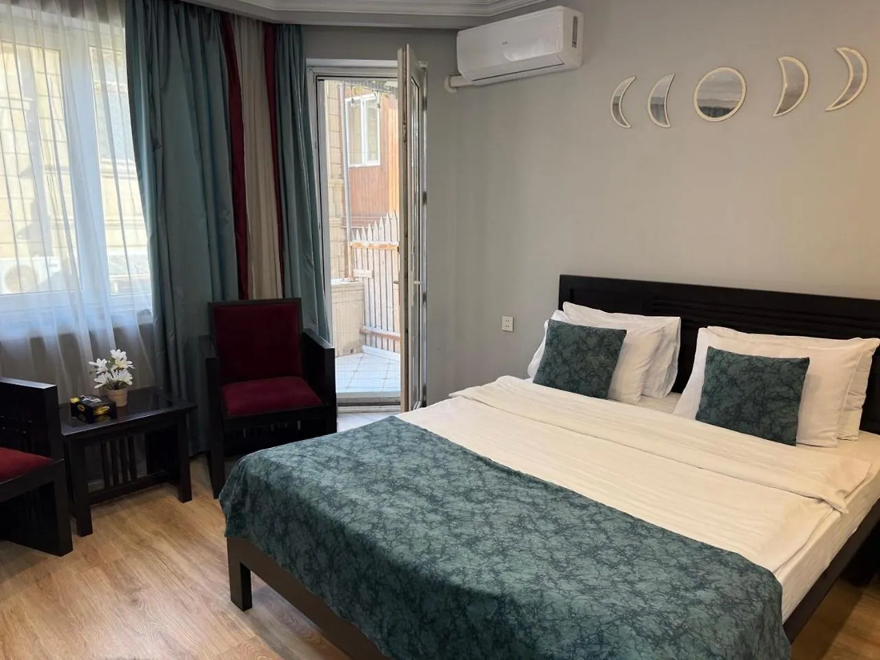 Vitrage Hotel Baku Azerbaijan